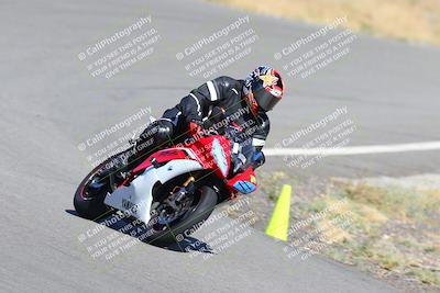 media/Oct-14-2023-TrackXperience (Sat) [[0517685739]]/Level 1/session 4 turn 6/